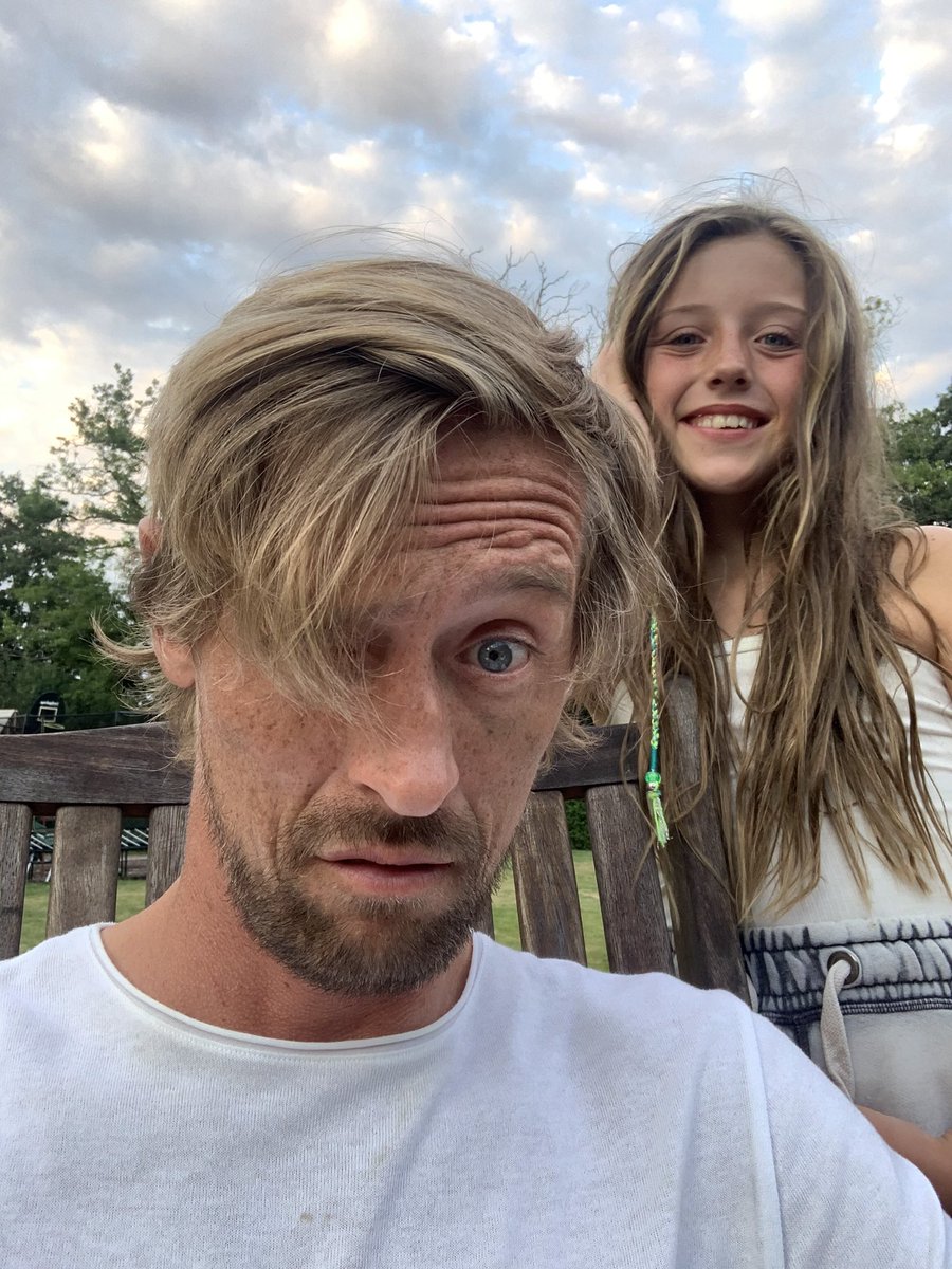 Peter Crouch tweet media