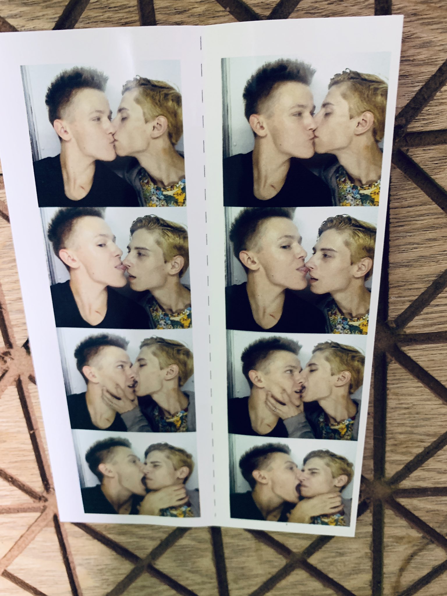 Love story?? https://t.co/cKscYjl4wV