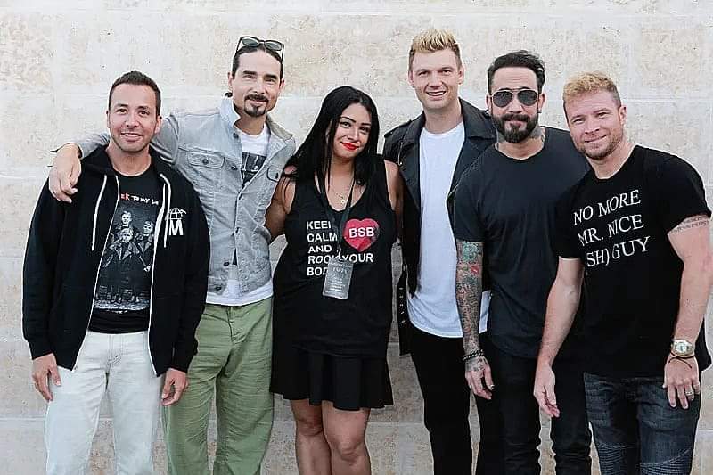 efrat_3785's tweet photo. Can't wait to see your show again! Miss you❤ @brian_littrell @backstreetboys @howied @nickcarter @aj_mclean @kevinrichardson https://t.co/rlBDs2hwCL