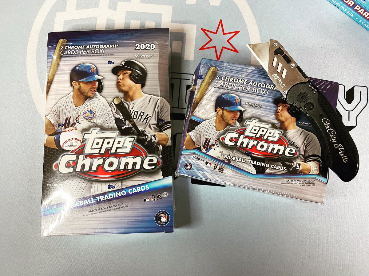 chi_mintmem's tweet photo. Happy Topps Chrome Day!!! I can’t wait to rip into these bad boys!! Stay tuned to see what I pull! #toppschrome #chicitypulls @Topps https://t.co/zRhfcI63dA
