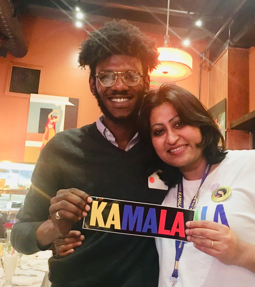 My journey as an organizer began when I attended the spring CADEM Convention as a delegate, where I met other  @KamalaHarris supporters & organized a dinner that night. Hearing from  @AnatoleJenkins &  @madsfranklin that night was truly transformative...