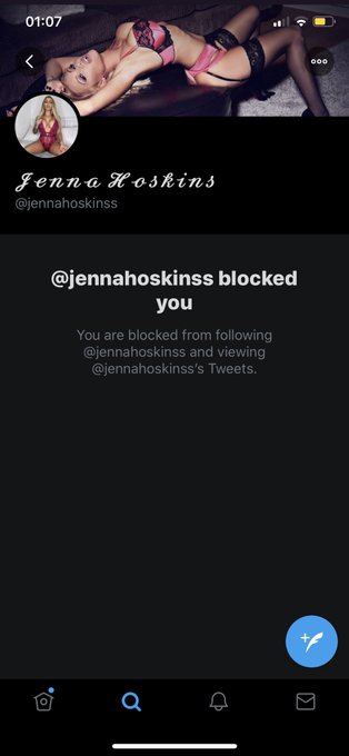 Making money off me.. blocked both my accounts! REPORT PLEASE - not me !!!! @LatestLadies https://t.<a href="/tag/fan"class="tags"><span>#fan</span></a>