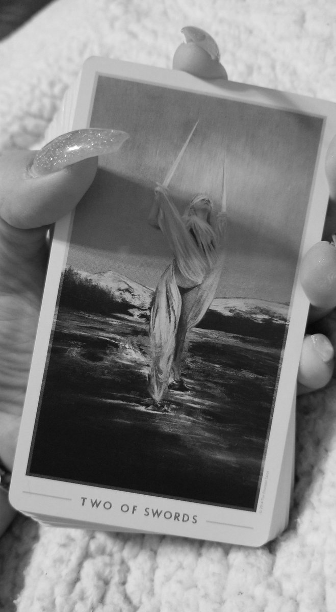 persephone_jay's tweet photo. Two of swords.. inner conflict? Gotta find my way thru this struggle. #TheFountainTarot https://t.co/9vmV9R4ipE