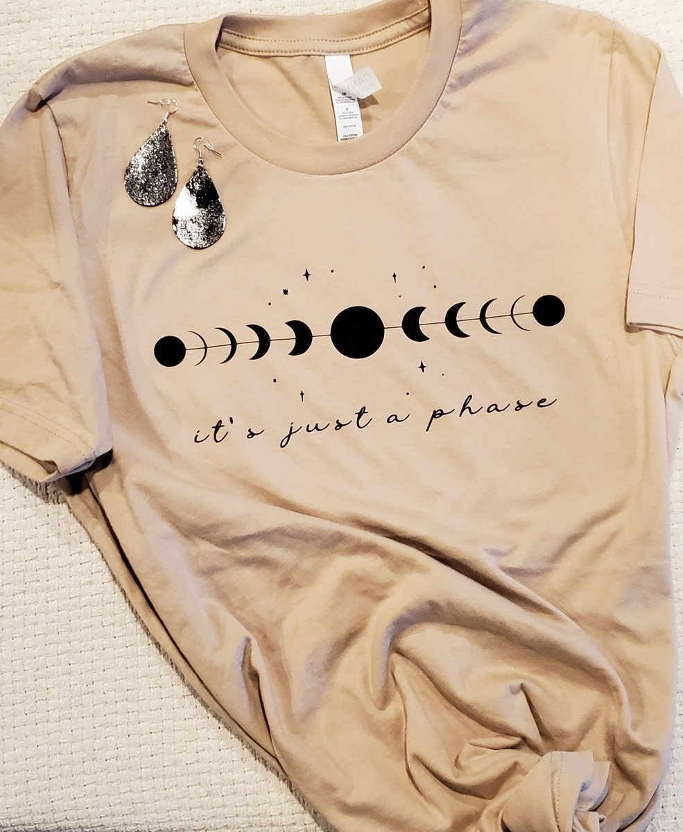heysugar_cc's tweet photo. 🌒it's just a phase✨ https://t.co/Rc7vLRY8GC