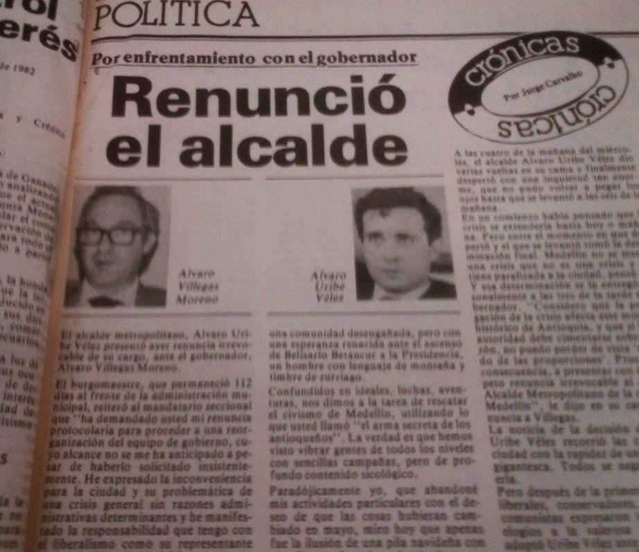 Cepeto4's tweet photo. #Matarife #Matarifelaserie #MatarifeCap9

Y entonces el parroquiano @AlvaroUribeVel con cara de yo no fui, era respetado y escuchado por por el cartel de Medellín a la "cabeza" de Pablo Escobar.

Así que, Escobar era el primer intento de sentarse en el senado, lo que logró AUV https://t.co/zOD4hmNESJ