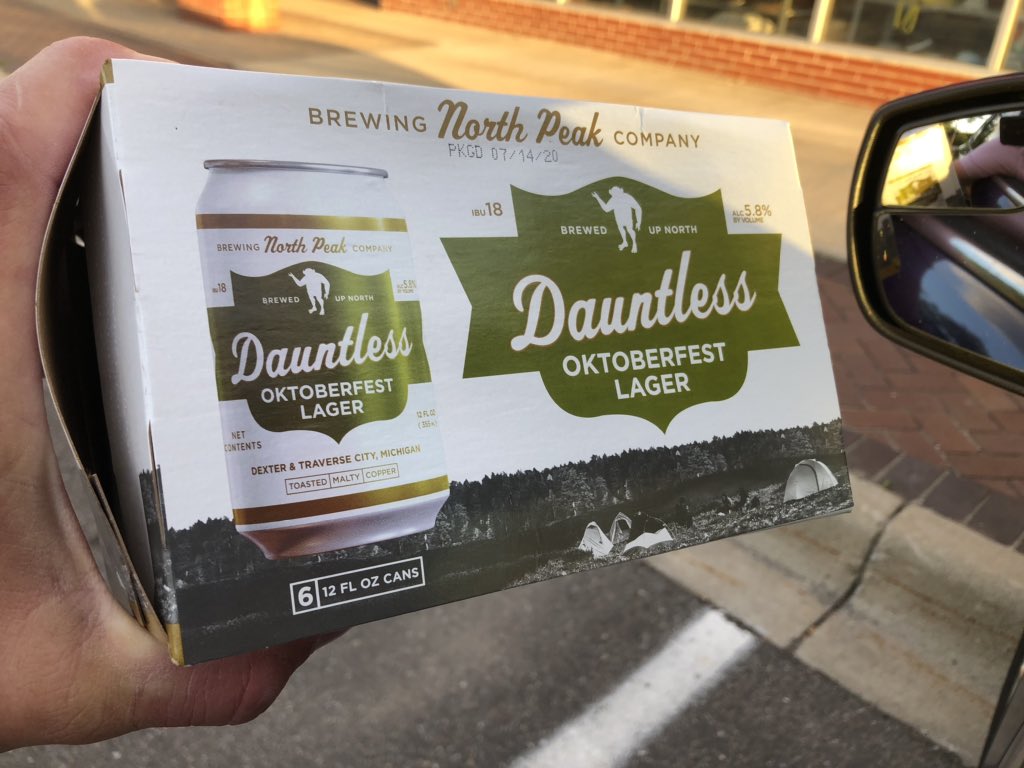 MIbeertaster's tweet image. As fresh as it gets. DAUNTLESS... Pkgd 7/14/20 , my 1st #octoberfest of the year. Brewed Up North by @northpeakbeer . @MacCocktail