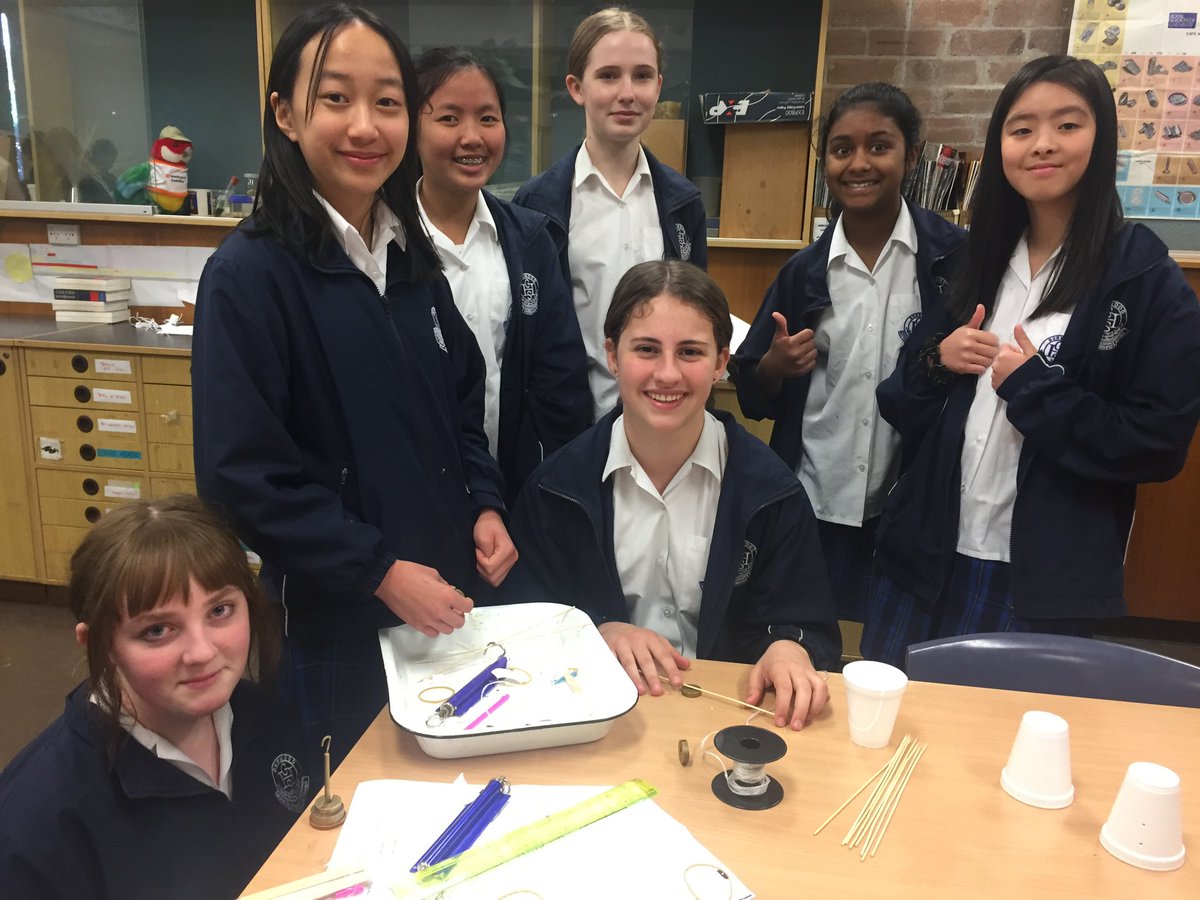 MiaKumar8152's tweet photo. Thanks to colleagues @burwoodghs who contributed wonderful photos #EdWeek20  of Burwood GHS students #learningtogether.  So proud of the rich and varied activities offered at this great NSW government  school. @mserafim1 @dizdarm @mscott https://t.co/Ns5W1ZpT86