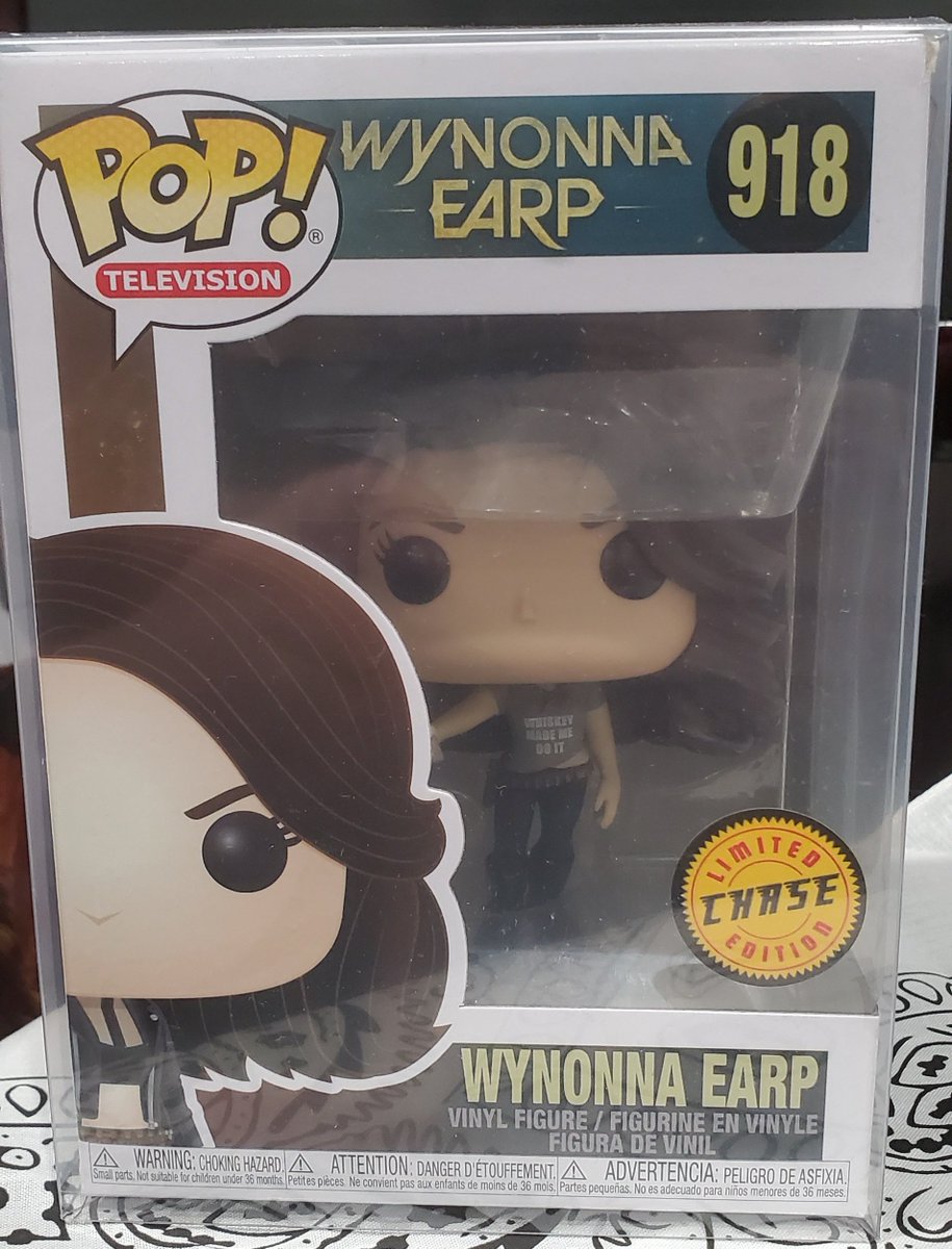 thesarahevans's tweet photo. #WynonnaEarp giveaway in honor of Melanie's directorial debut! I'm choosing 3 different #Earpers to get the item of their choosing. All you have to do is RT and comment which ONE item you'd like to win. Will ship anywhere. Ends 8/9 at 9:45pm EST. Remember RT and comment. https://t.co/fhOCgM6psW