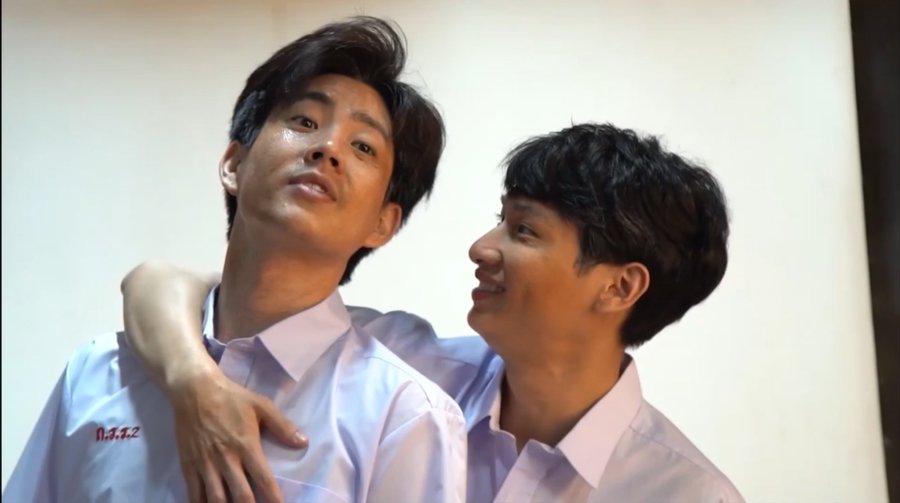 Off and Gun ( But i think about More the P.O.V of Papii) Realized something while shooting that TV Program! Ok let me explain it to you--- #ออฟกัน