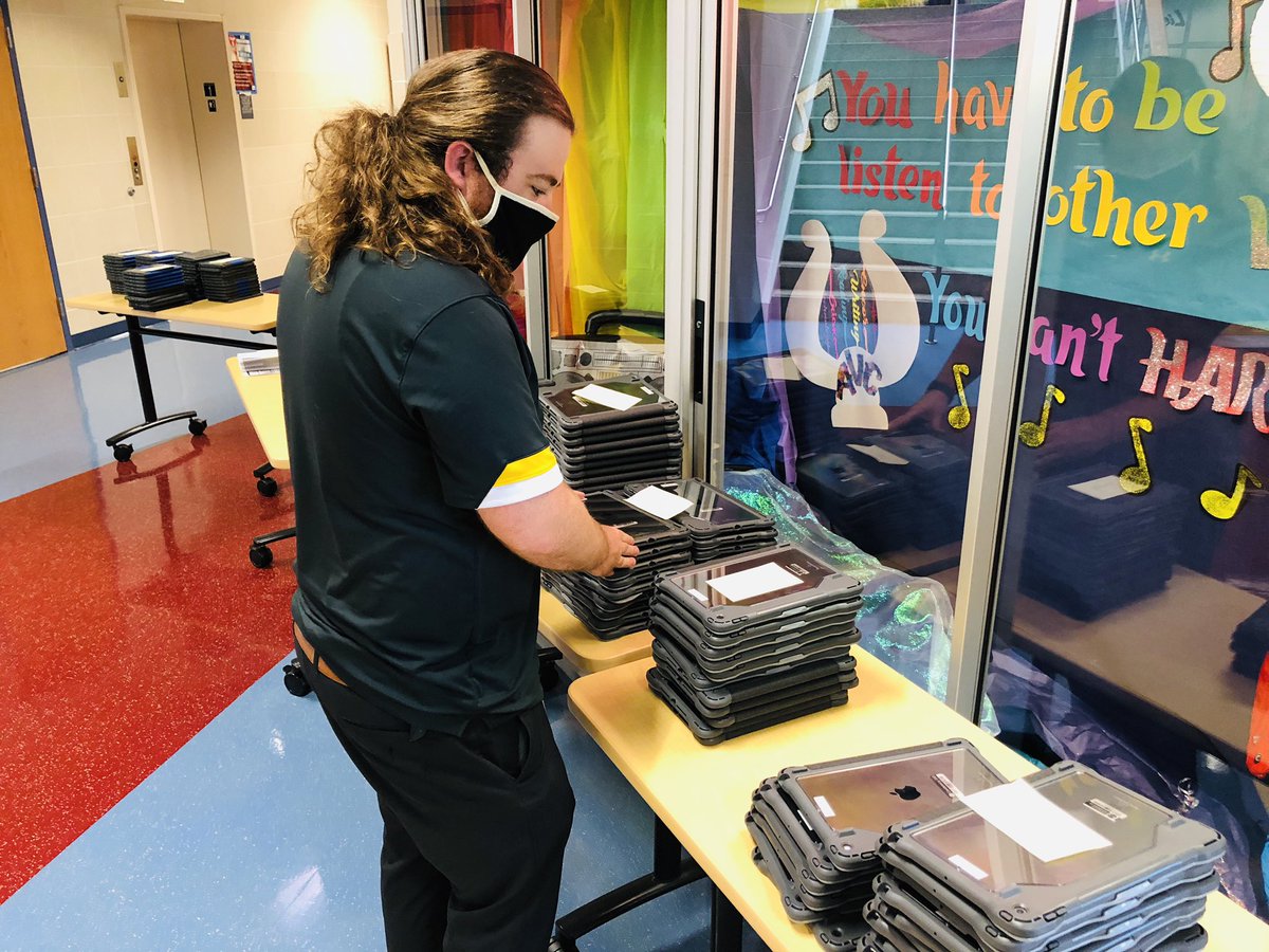 SallyValverde's tweet photo. #CISDTechnology and #AVCato Teachers preparing for Device Pick Up tomorrow August 8th. See the attached photo for details. @AVCatoPrincipal @GideonAVCatoAP @Krhoster @Flavio_CISD https://t.co/wv3OjYJp66