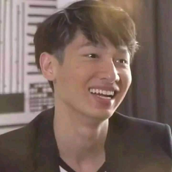 OffGun is more than you thinkOff: All i wanna do,is growing old with you #DearFutureDiaryThailand  #ออฟกัน