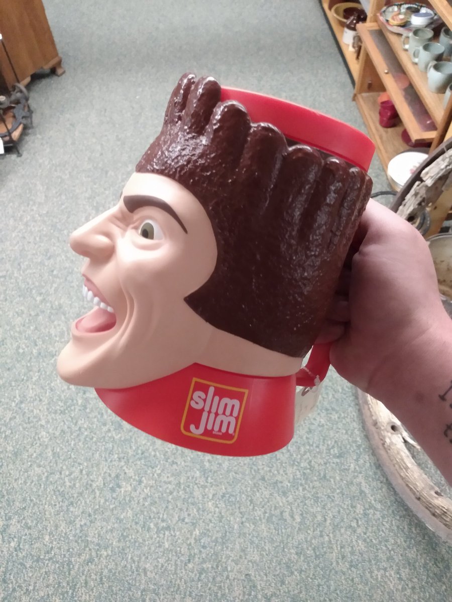 Bedsword's tweet photo. I know what I'm getting for pay day
#ThankFuckingSatanThisExists https://t.co/wfkxeGJqVS