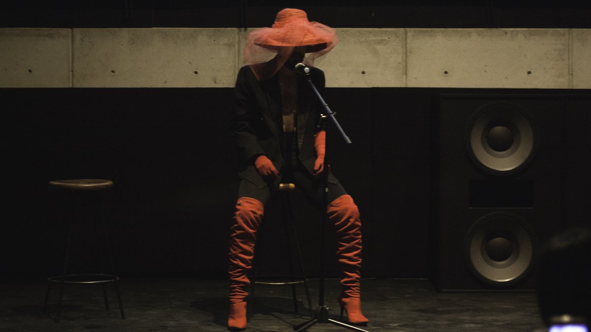 Tijuana_CM's tweet image. «El movimiento de la danza existe en todos nosotros. El cuerpo es un río...déjate fluir»✨
Revive el impactante performance de Salvador Corona bajo el tema de #CMflow: bit.ly/CMTij_Salvador…