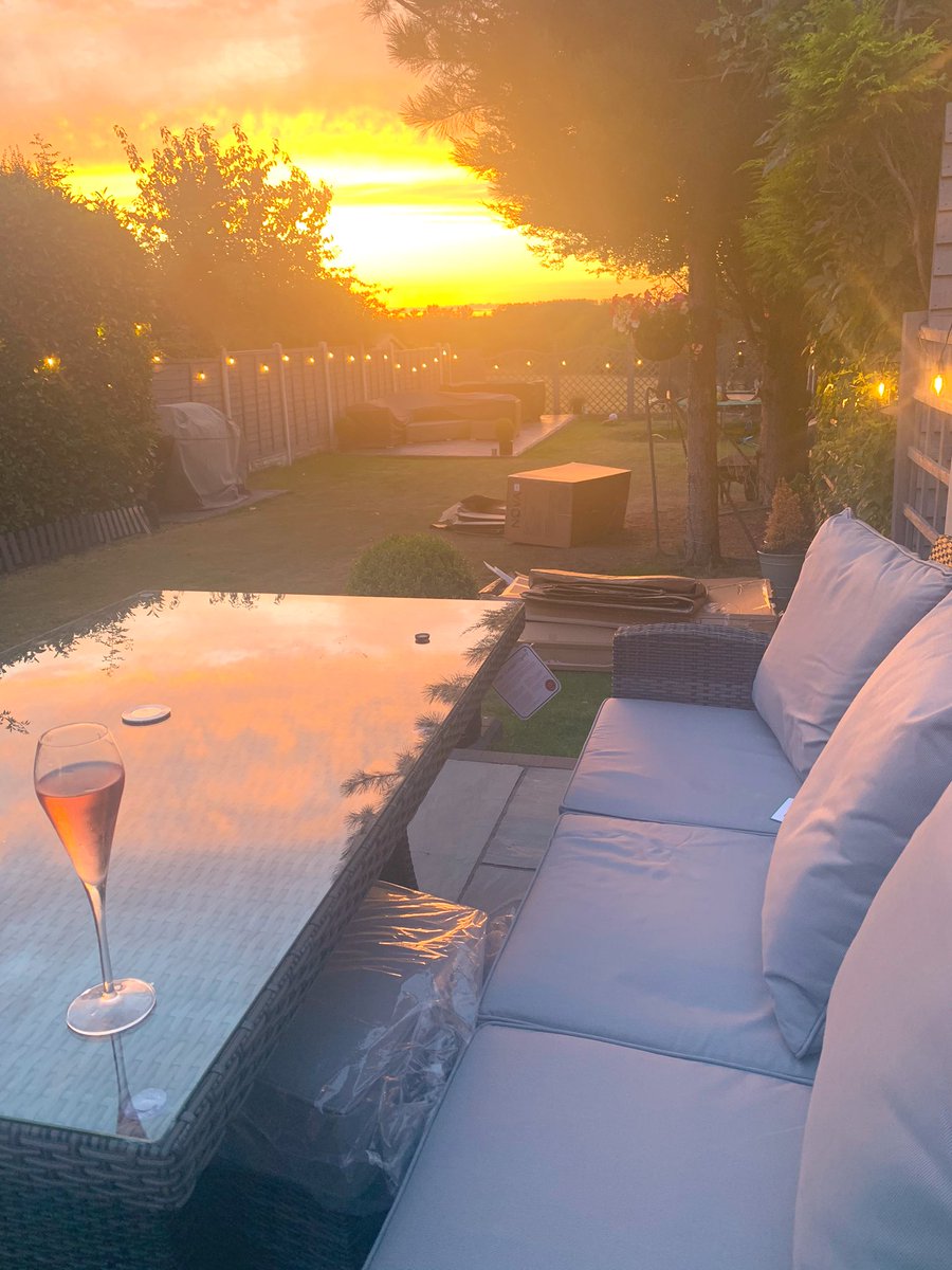 watson s patio furniture on Dan Watson On Twitter Outdoor Top And Bottom Patio Furniture On Point Excuse The Cardboard