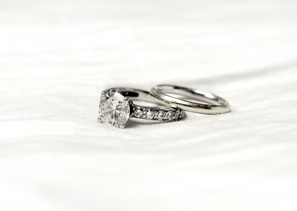5StatMonday's tweet photo. LOVE (AND DIAMONDS) WILL HAVE TO WAIT…

We’ve all heard those anecdotal stories of couples (often posting on Instagram) and their delayed weddings. As it turns out, there are a lot of engagements on hold…

Check the entire article at https://t.co/UMgUfP823D #5StatMonday https://t.co/XIgqD2DRp3