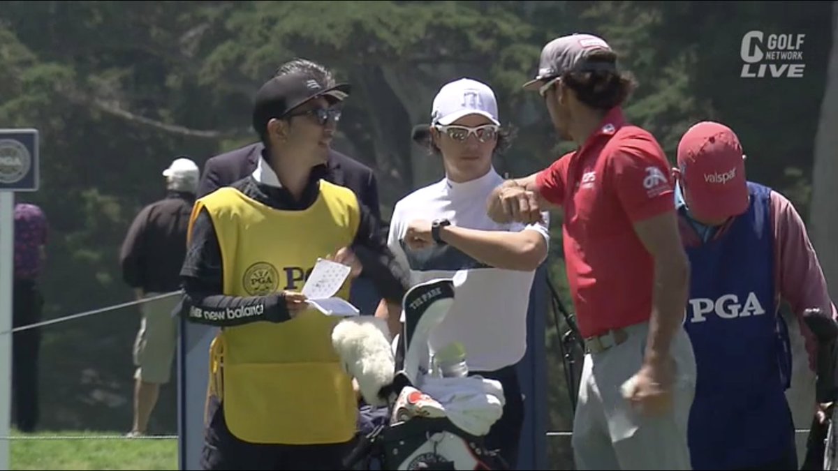 ゴルフネットワーク A Twitteren 石川選手まもなく10番からティーオフ ラファ とエルボータッチ Goryo 石川遼 全米プロゴルフ選手権 Pgachamp ゴルフネットワーク スコア速報 T Co Hyqlystg3j