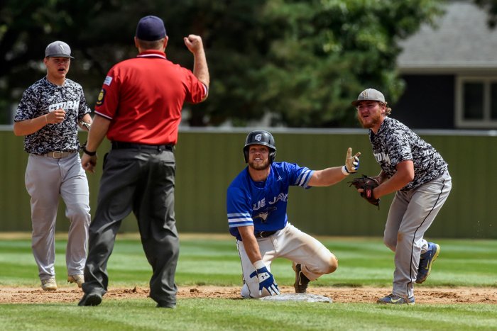 mattgadephotog's tweet photo. Photos of @CentralStorm against Garretson in the @SDAmateur tourney on Friday https://t.co/oYrKggCb0x https://t.co/NCnbuLlZ6r
