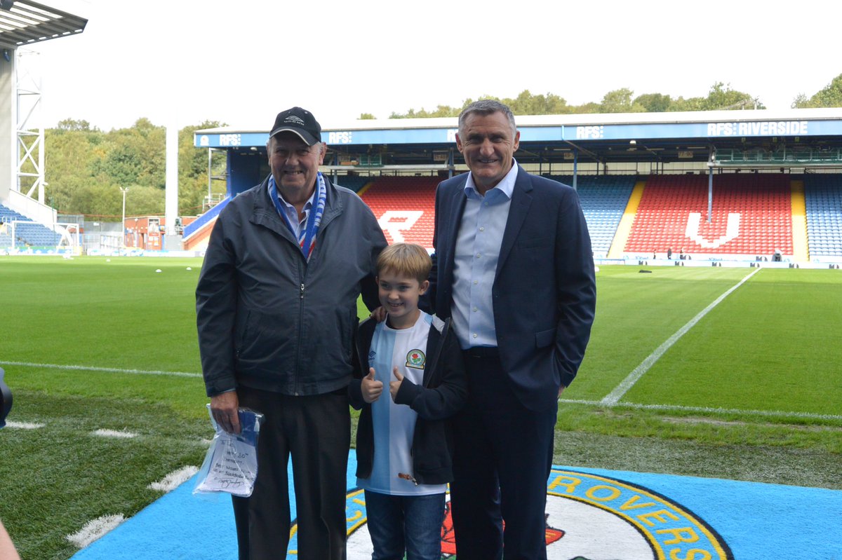 GMCunningham10's tweet photo. @Rovers - today we lost my grandad, Leslie Cunningham, the biggest Rovers fan you’ll ever meet. He went to as many games as he possibly could and I share so many memories with him in this stadium. You will be so deeply missed 💙 https://t.co/yF4zyO8lrS