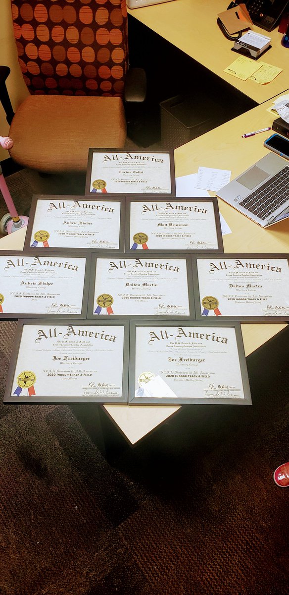 RUNWARTBURG's tweet photo. A lot of wall hanging to do! Congrats, distance All Americans! 33 in 4 seasons. #settingahighbar #WXCWTF #runningdayandknight https://t.co/hYwlW4YCbB