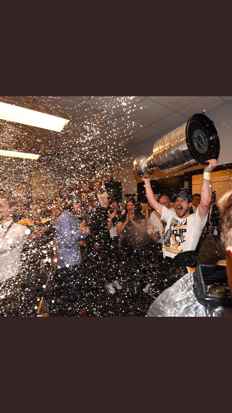 Happy Birthday to the goat  Sidney Crosby 
