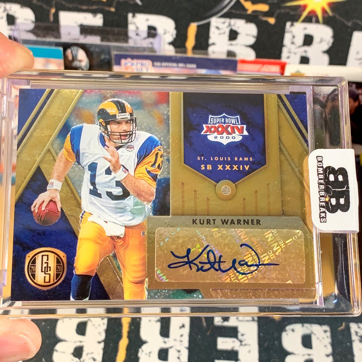 BomberBreaks's tweet image. Kurt Warner /10 Super Bowl Diamond Auto popping out of our @paniniamerica Gold Standard Football breaks! 🔥🔥🔥
#boom #whodoyoucollect #nfl #stlouisrams #rams #diamond #autograph #thehobby #groupbreaks #superbowl