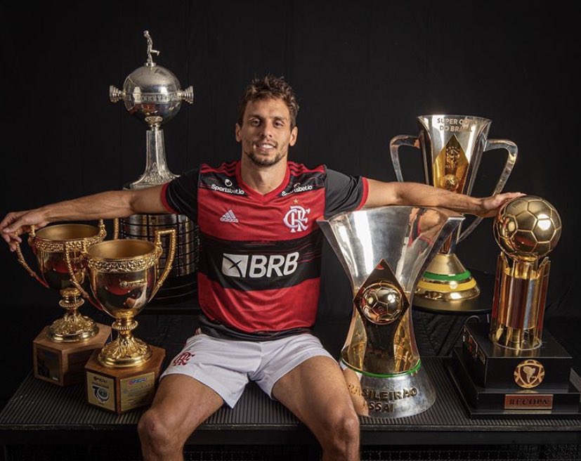 RCaio03's tweet photo. ❤️🖤 #issoaquiéflamengo #DeusNoComando https://t.co/ZurlUk6j2s