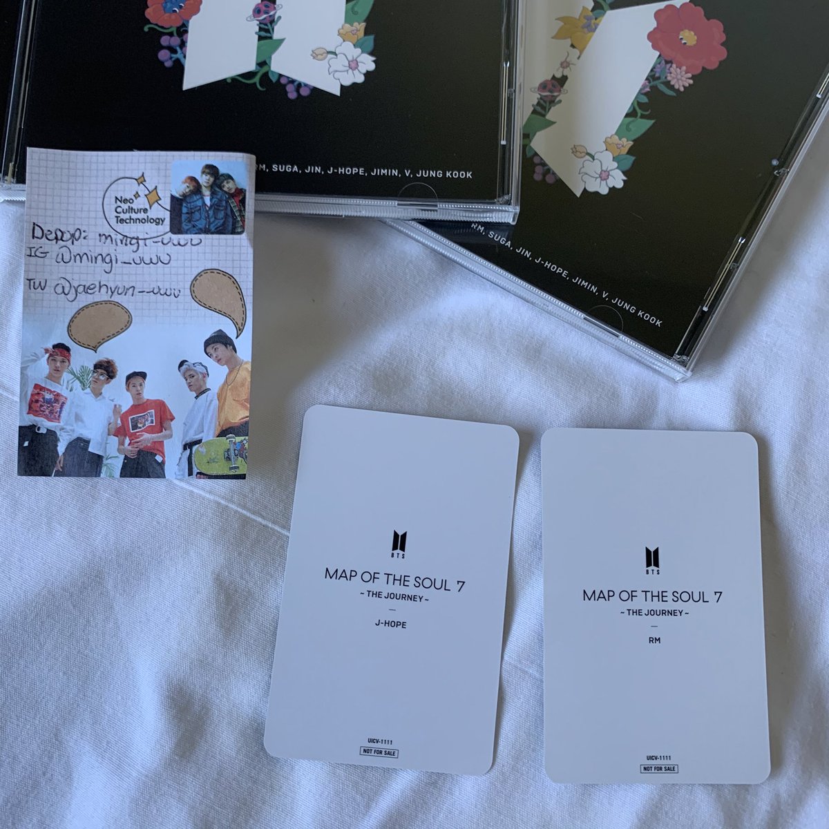 minji ♡ tweet media