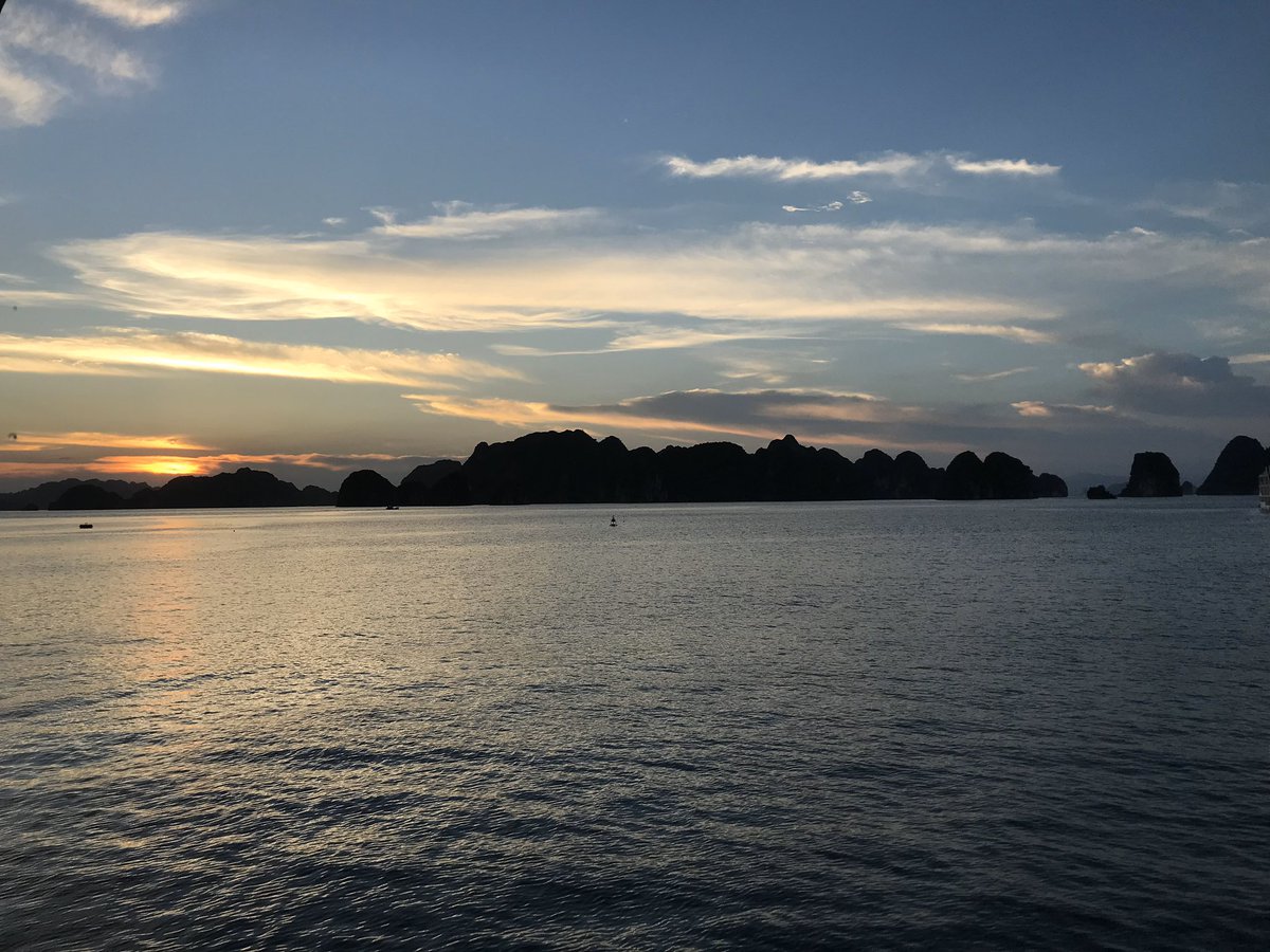 thaiss_bm's tweet photo. abro hilo de más millones de fotos que tengo del cielo y que nunca subo, porque si:) https://t.co/0yhZLAqqJS