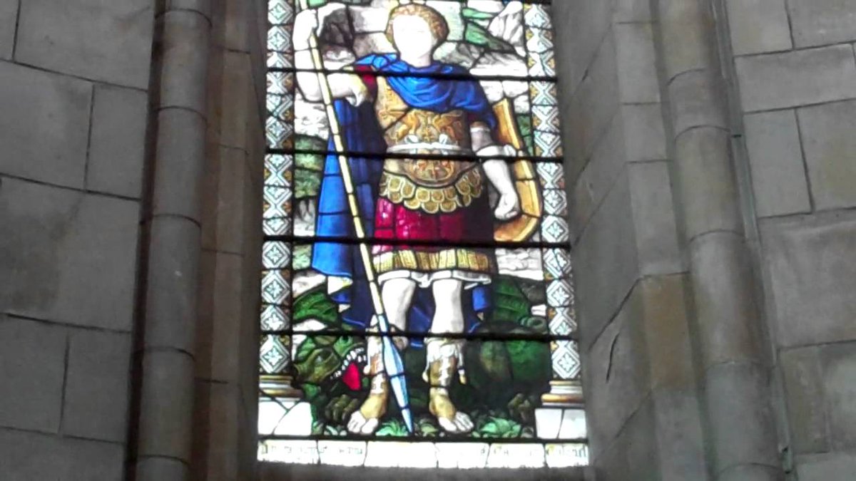 tourscotland's tweet photo. Tour #Scotland travel Blog video of #Colonel #George #Hope #Lloyd #Verney Memorial stained glass window in #Carriden #Parish #Church on ancestry visit to Bo'ness, #West #Lothian Verney is name of an English family that traces back around eight centuries https://t.co/Q74tFhUkC6 https://t.co/zJPjazCeox