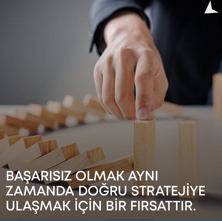 HadraAjans's tweet photo. Başarısız olursunuz, tekrar denersiniz ve hatalar yaparsınız; çünkü bu, hedeflerinize ulaşmanın ve bir şeyler öğrenmenin tek yoludur. Öğrenmek için denemek ve yanılmaktan başka bir yol yoktur. 

 #geceyenotum https://t.co/3MoxGDHPq9