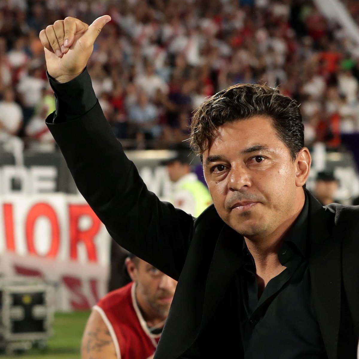 tndeportivo's tweet photo. Por las obras en el Monumental, el Millonario tendrá que mudarse para jugar la Libertadores,¿dónde te gustaría que River haga de local en la Copa?? Usá el hash #RiverTN y leemos tu opinión al aire mañana a las 13 en TN Deportivo. https://t.co/BnnGmHvRFa