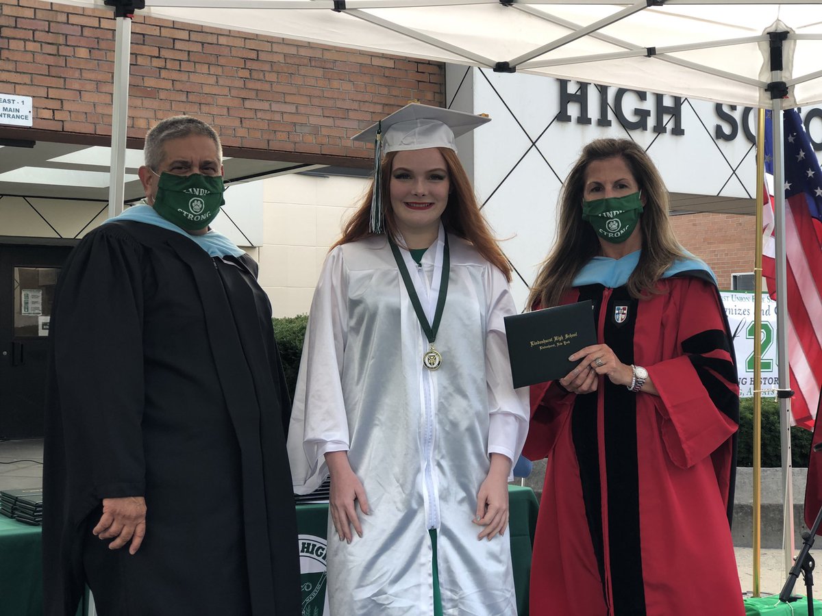 Lindenhurst UFSD tweet media