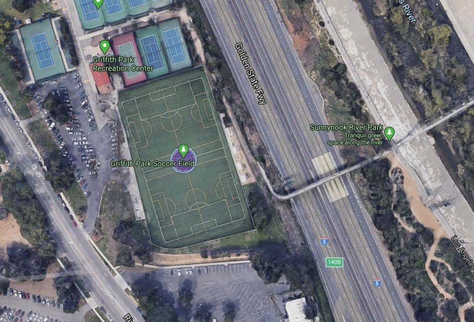 This bridge to the tennis center is fine, but from there you're stuck in a sea of terrifying roads. (6/11)