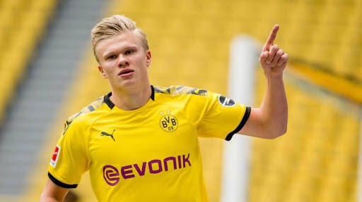 toller_1's tweet photo. Erling braut Håland: “My dream is to win treble like Real Madrid.”

Reporter: When did Real Madrid won a treble?

Erling Braut Håland: No, they dream as well.”😂😂 https://t.co/gCVWnny1W7
