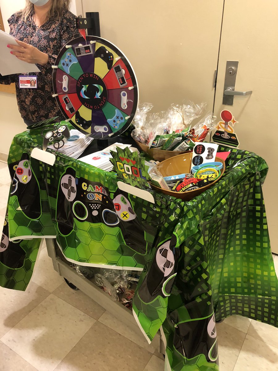 Game On Fridays!! MCH having some Magnet Fun!! #amazingnursesLMH
