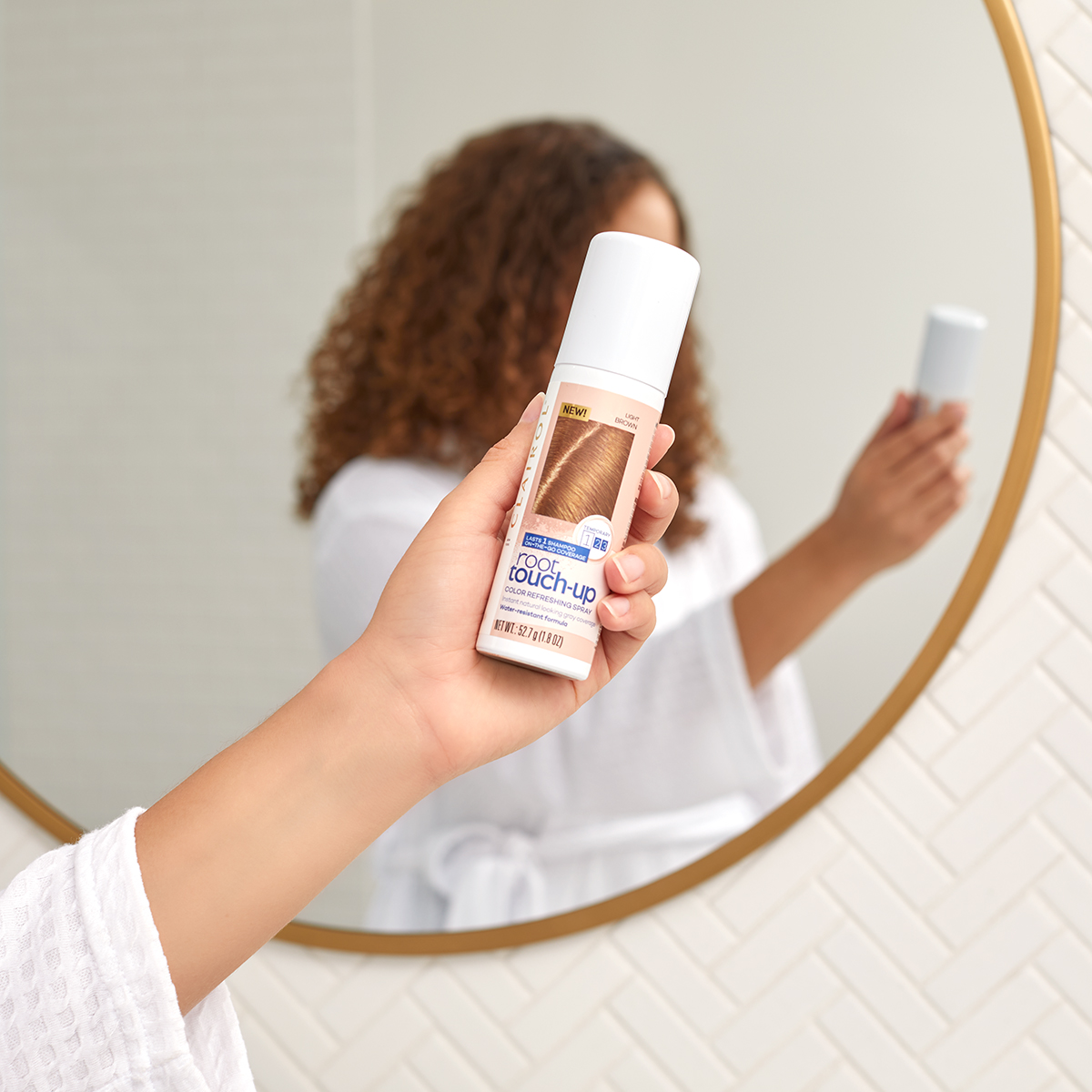 ClairolColor's tweet photo. Spray those grays away in less than 3 seconds with our Root Touch-Up Color Refreshing Spray! Instantly cover your grays for beautifully refreshed hair 💁♀️ @Walgreens
Shade Featured: Light Brown
#RootTouchUp #RootTouchUpSpray #DIYColor #DIYHair #AtHomeHairColor #SprayAwayGrays https://t.co/pC5mhx8xRY