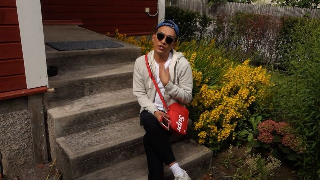 ExtraGardenof's tweet photo. #rePLANOLY @bryanboycom
.
Reality hurts 😢😢😢😂😂😂😂😂😂😂

Don't PLAY when it comes to his Fa-shawn"! 

Visit https://t.co/guA2XPkXp8 

#dressforyourself  #coolmumfashion #creativegirlgang #connectingcreativecuties
#mumsthatshop #mumafierce #maximalistfashion #t https://t.co/Y4USbq2IMQ