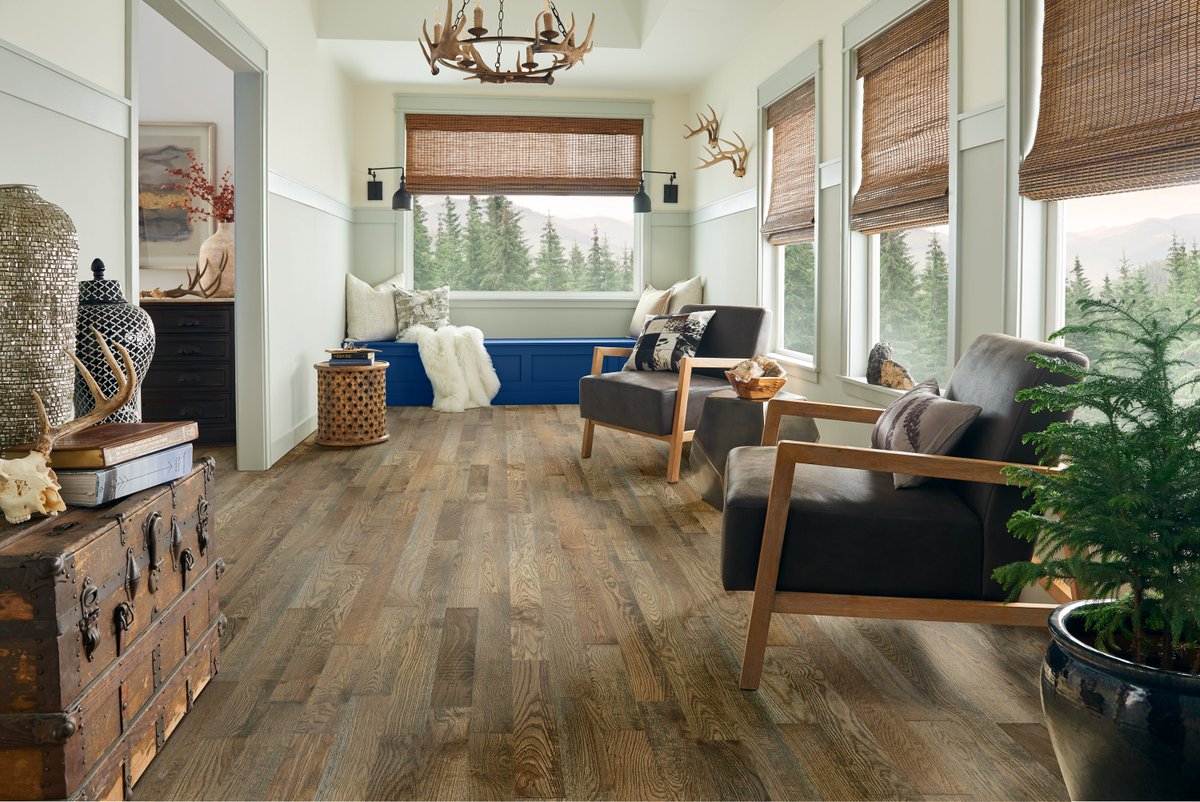 bruce_floors's tweet photo. Brooke from Barnwood Living by @MarkBowe has hints of antiqued gray over a soft brown bring and tells the story of the stones and sediment at the bottom of the crystal streams found throughout West Virginia. https://t.co/QMkoNGtnH4 #BruceFlooring #Hardwood #BarnwoodBuilders https://t.co/9Z7lacezEc