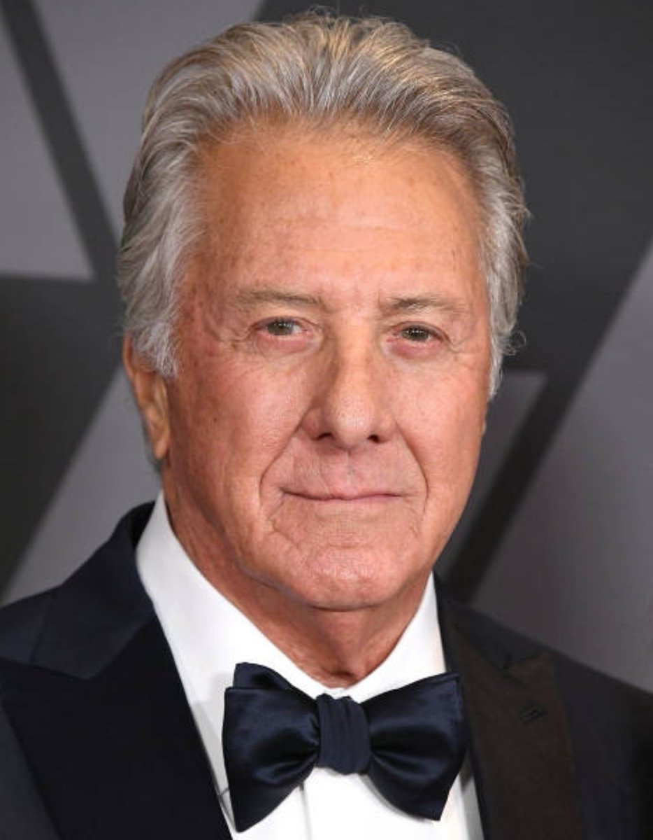 PREMIOS, RECONOCIMIENTOS Y FILMOGRAFÍA.(imágenes adjuntas)