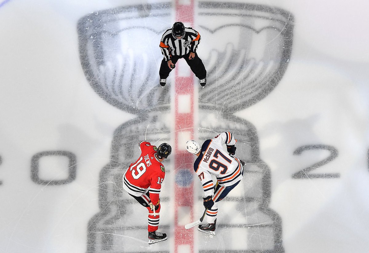 _Evranian's tweet photo. 20 more minutes @NHLBlackhawks One more goal #LetsGoHawks #CueChelseaDagger https://t.co/lc8cJnEEmO