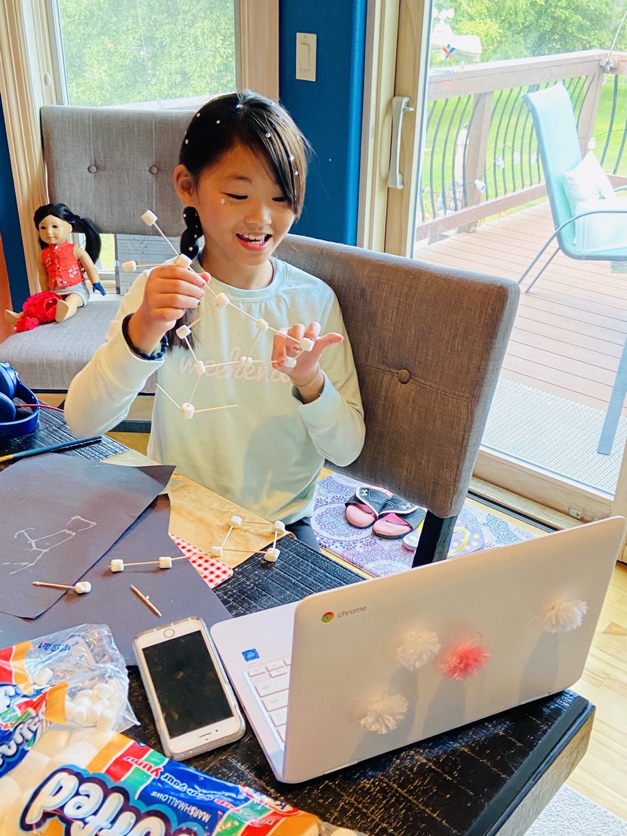onlineschoolmom's tweet image. Learning about constellations in an evening online class #homeschoolfun #onlinelab #Onlineelementary