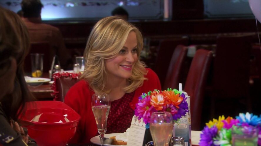 6x17 - galentine’s day