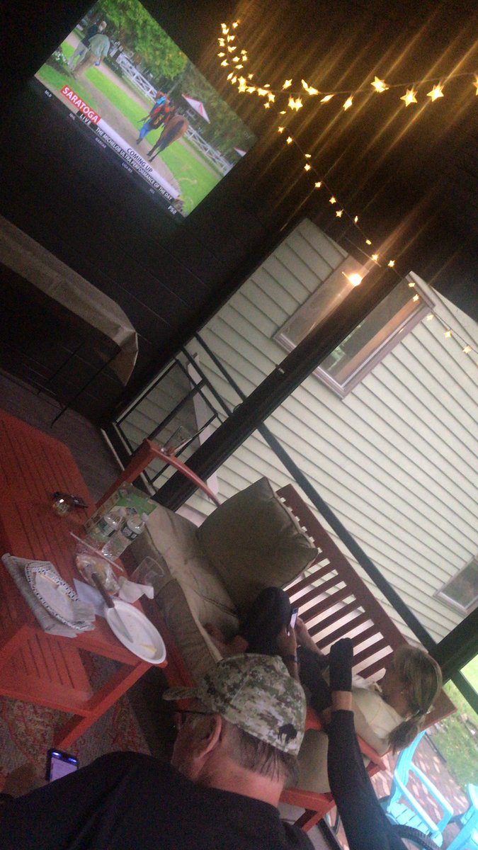 Cleen128's tweet photo. #yoursummerplace Still made it to Saratoga! Hanging on the patio, placing bets from our phones. See you next year! https://t.co/yVoxd0XK3Y