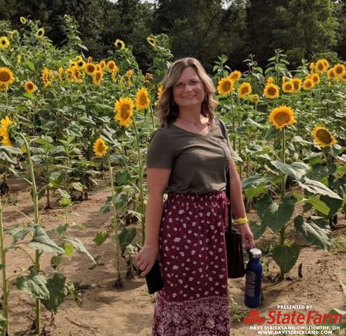 “She demonstrates the values of Appalachia values by appreciating what this part of the world has to offer.”

Educators make such a significant impact on their students, and we’re happy to highlight one today! ⬇️

facebook.com/16939764706854…

#OnlyInAppalachia #RewriteTheNarrative