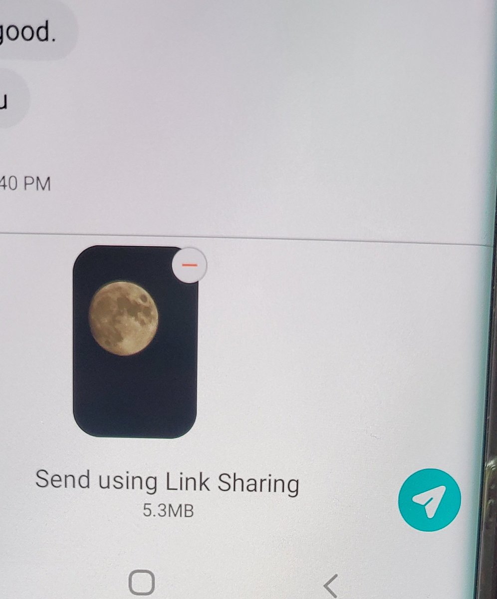 blttay's tweet photo. @mweinbach Link Sharing is also now integrated into MMS Texting and can be toggled on or off in Samsung Messages https://t.co/Hi4z0GBvmh