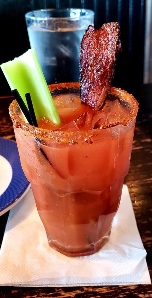 FordsFish's tweet photo. Enjoy Ford's signature brunch this weekend! ๐ณ๐ฅ๐ฆ Available while you dine-in or for curbside pickup. Order link: https://t.co/6AsZ2aP6On. Featuring the following on Sat & Sun, 11am-3pm.
Surf & Turf Omelet
Crab Cake Benedict
#fordsfishshack #loudouncountyva #brunch https://t.co/ds9RnqZkVa