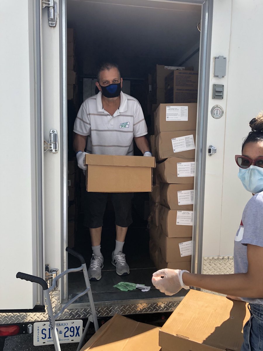 This kind of operation takes a lot of work and dedication from volunteers. Special shout out to our supercool volunteers ⁦<a href="/SubstanceGroup/">The Substance Group</a>⁩ ⁦<a href="/TheGerbz/">Gavin Gerbz</a>⁩ ⁦<a href="/SubstanceCares/">Substance Cares</a>⁩! Your support has been out of this 🌎