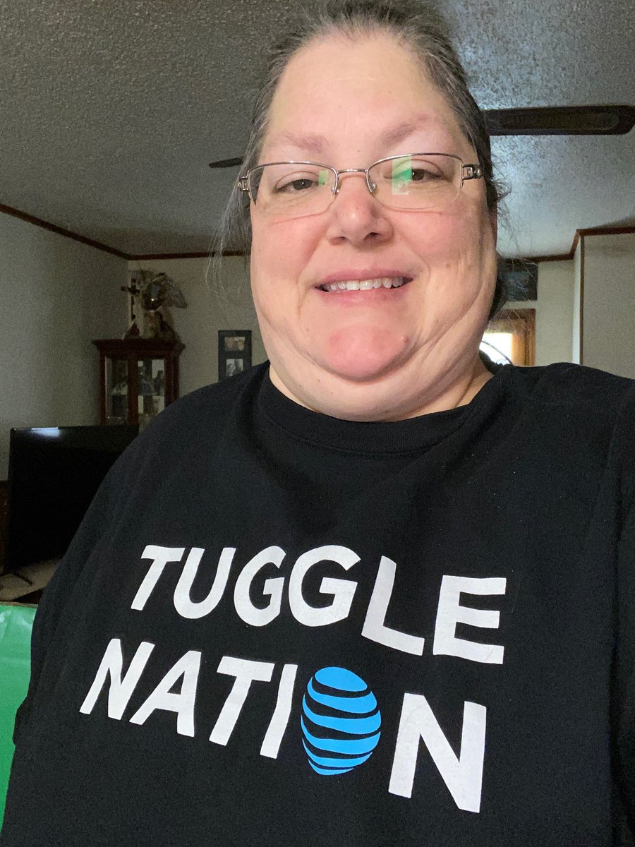 ThewowR's tweet photo. Maryyyy representing from home !! #TuggleNation #LafayetteUnited #WowTeam @edbroussardjr https://t.co/cGl6p4fG7T