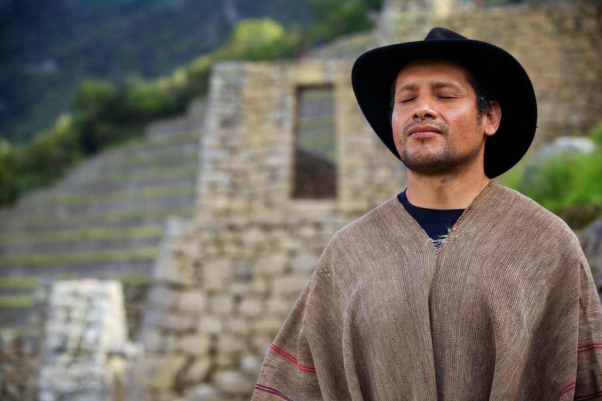 C7Rays's tweet photo. NEW PODCAST: Listen to Jhaimy explore how to open up to new, unimaginable possibilities for humanity. A beautiful and insightful interview with Michael Stone and the Well of Light. - https://t.co/0Re1fROFPa https://t.co/VMqKxmzNvP