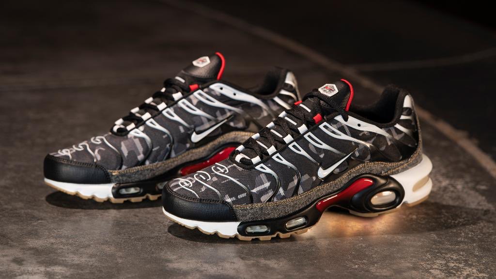 nike air max plus footaction